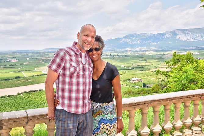 Rioja Alta and Rioja Alavesa Wine Tour - Positive Reviews and High Ratings
