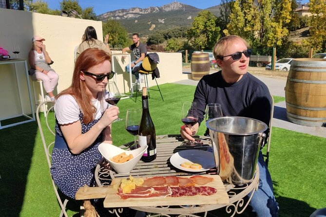 Rioja Boutique Wineries Tour With Lunch, SS - Additional Tour Details