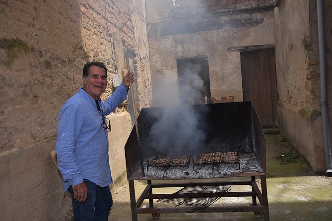 Rioja Like A Native Wine Tour - Winery Visits and Tastings