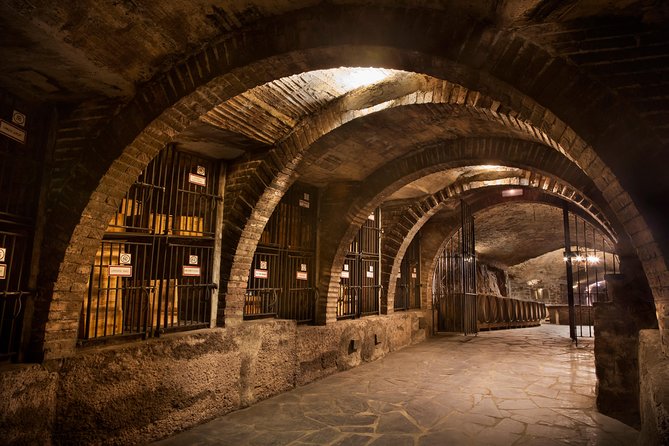 Rioja Wine Tour: 2 Wineries From Bilbao - Logistics