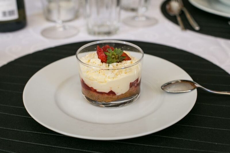Riomaggiore: Pasta and Tiramisu Class at a Locals Home - Experience Highlights