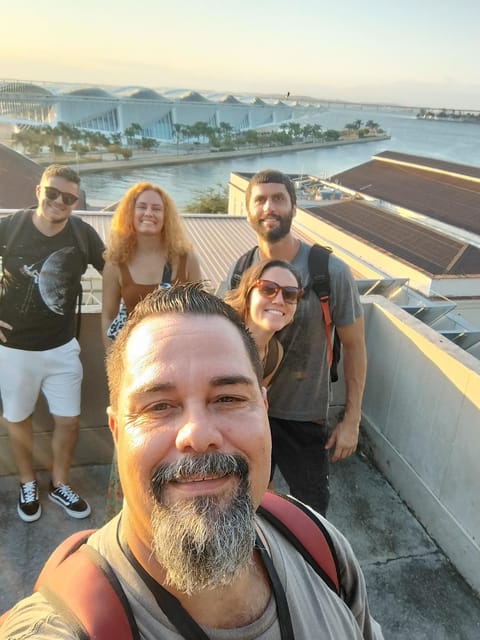 Rios Finest Walking Tour - Meeting Point and Transportation