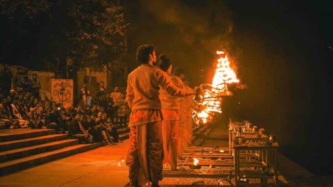 Rishikesh Cultural Sightseeing Tour With Ganga Aarti - Iconic Suspension Bridges