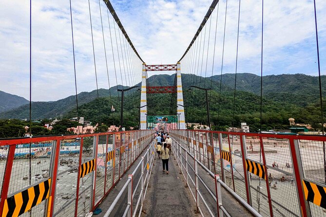 Rishikesh Cultural Sightseeing Tour With Ganga Aarti - Operator and Rating
