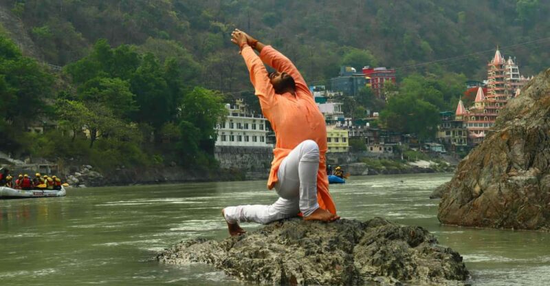 Rishikesh: Morning Walk and Yoga Session by the Ganges - Itinerary Details