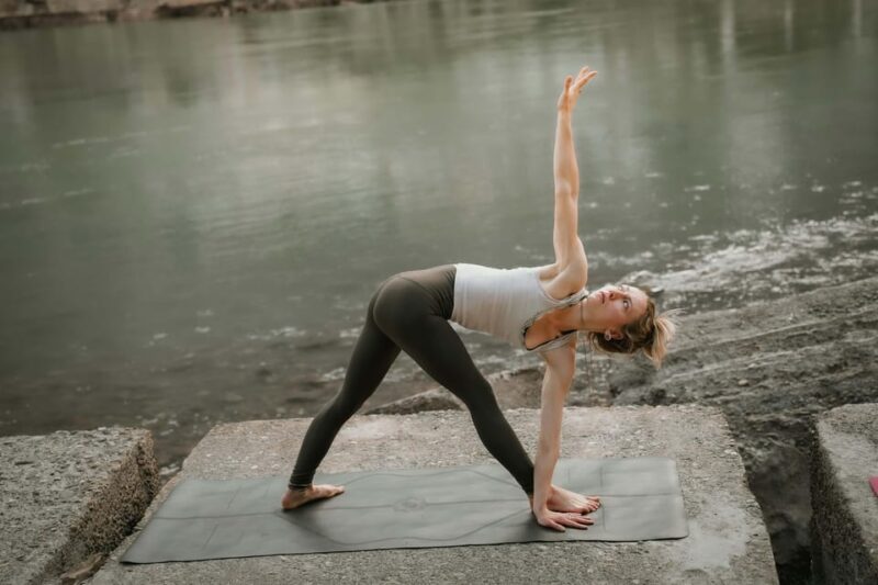 Rishikesh: Morning Walk and Yoga Session by the Ganges - Preparation and Meeting Information