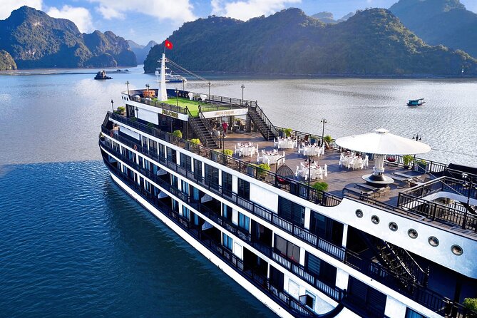 RITA CRUISE - BEST LUXURY 5 STAR CRUISE in HALONG BAY From HANOI - Onboard Activities