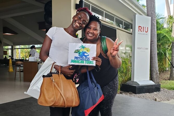 RIU Reggae Palace and RIU Montego Bay Private Airport Transfer - Pickup and Drop-off Details