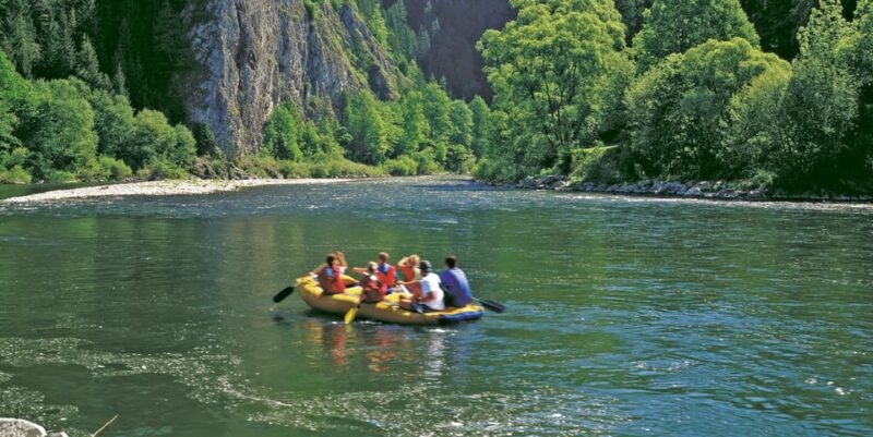 River Dunajec Cruise on Wooden Rafts With Guide - Important Information
