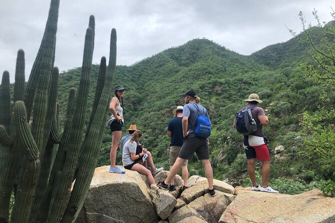 River Hiking Adventure + Lunch at Local´s Farm - Hiking Trail Options