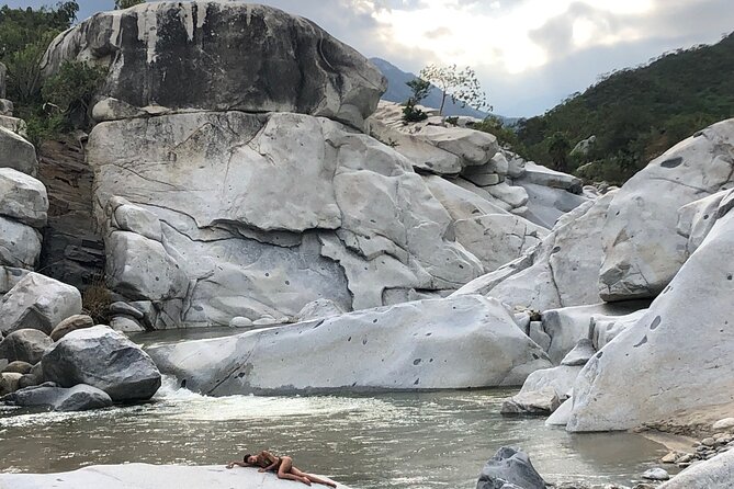 River Hiking Adventure + Lunch at Local´s Farm - Authentic Mexican Lunch