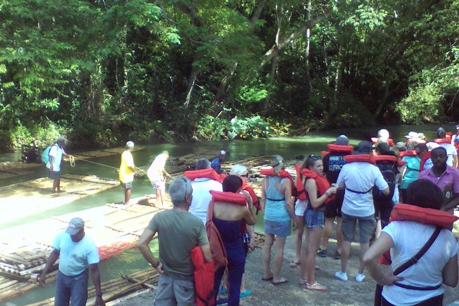 River Rafting | Radeaux | Balsa: Experience the Country Romance - Choosing the Perfect Rafting Adventure