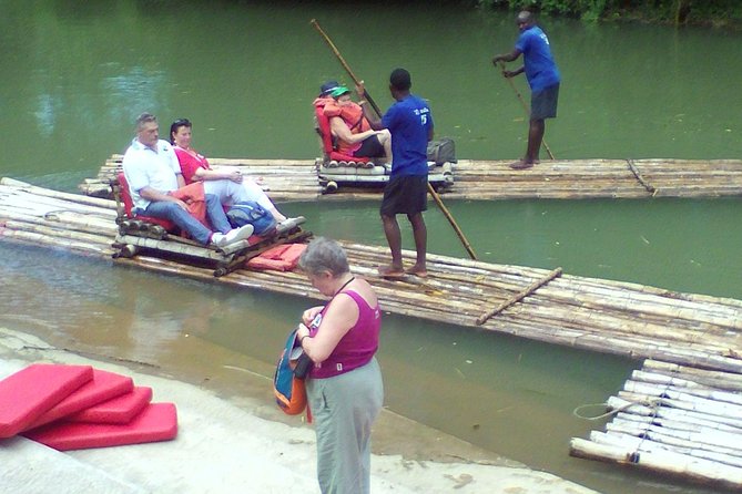 River Rafting | Radeaux | Balsa: Experience the Country Romance - Booking Your Stay