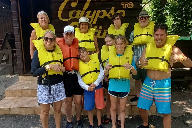 River Tubing and Blue Hole Tour From Ocho Rios - Traveler Experiences and Highlights