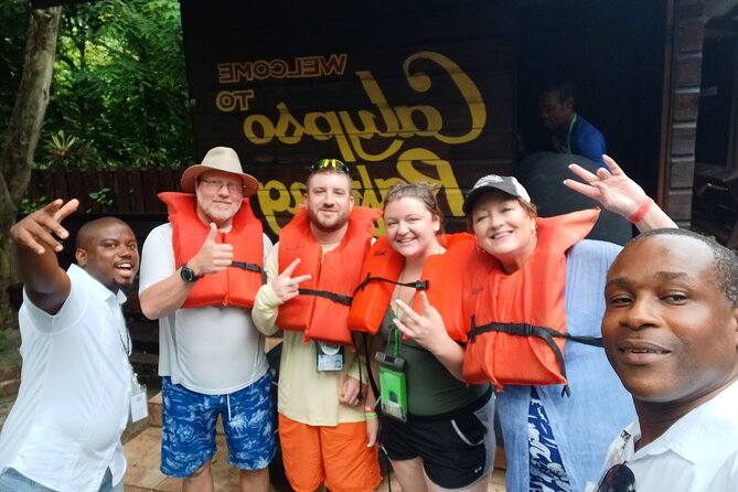 River Tubing and Blue Hole Tour From Ocho Rios - Discovering the Blue Hole Attraction