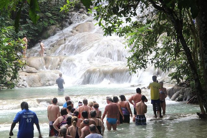River Tubing and Dunn's River Falls - What to Expect