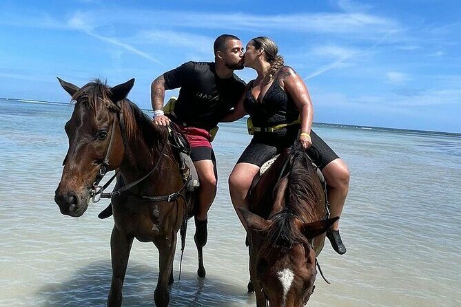 River tubing and horseback riding - Discovering the Experience: What to Expect