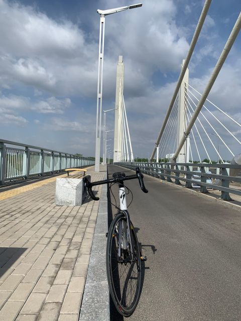 Riverside Cycling With A Native - Experience Highlights
