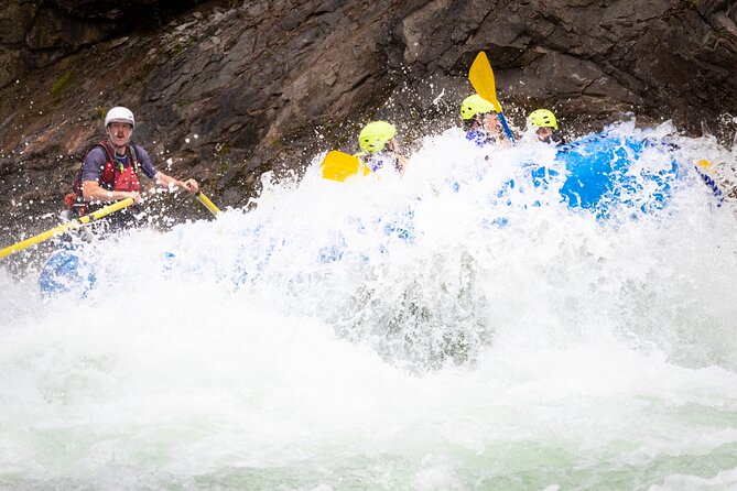 Riverside Rafting on Clearwater River in Wells Gray Park - Unforgettable Wilderness Adventure