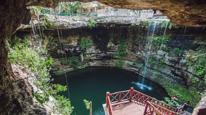 Riviera Maya/Cancun: Chichen Itza, Cenote & Valladolid Tour - Transportation Rating