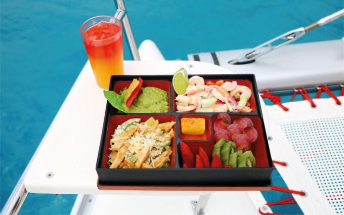 Riviera Maya: Luxury Catamaran Sailing Trip With Lunch - Customer Feedback and Ratings