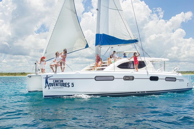 Riviera Maya Luxury Snorkeling Cruise With Lunch and Drinks - Snorkeling and Paddleboarding
