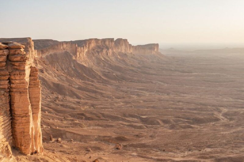 Riyadh: Edge Of The World Tour - Experience Highlights