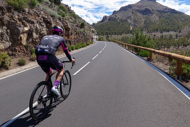 Road Cycling Tenerife - Teide Route - Climbing the Vilaflor Ascent