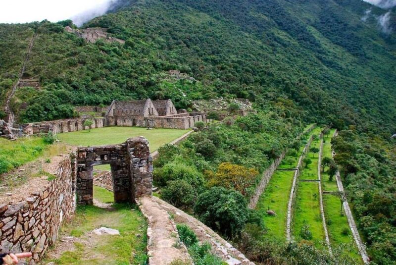 Road to Choquequirao Tour in 4 Days and 3 Nights - Logistics and Meeting Point
