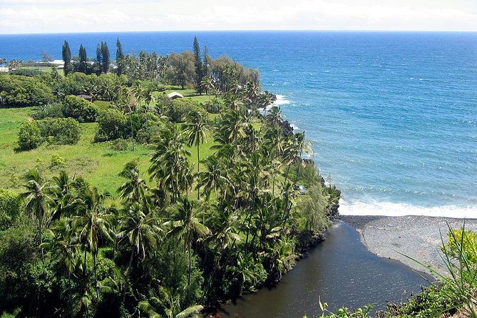 Road to Hana Luxury Limo-Van Tour With Helicopter Flight - Helicopter Ride