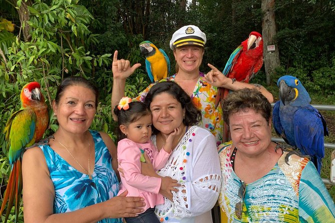 Road to Hana Maui Private Panoramic Tour - In Spanish - Accessibility and Participation