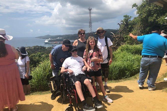 Roatan Best Nature Life - Key Points