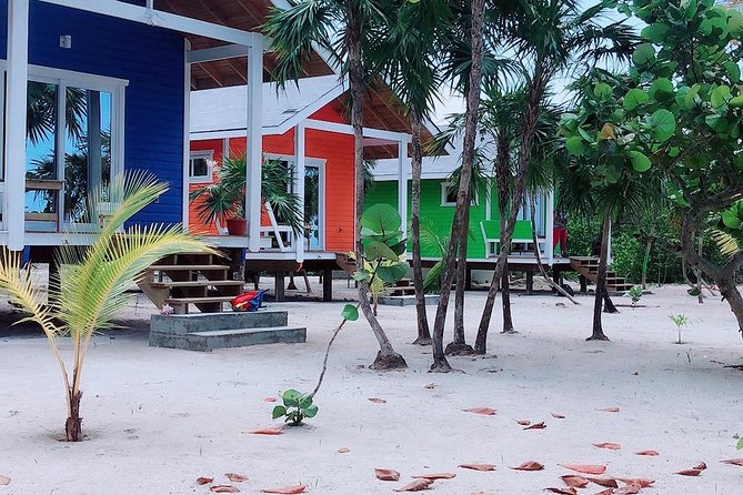 Roatan Best Nature Life - Transportation and Accessibility