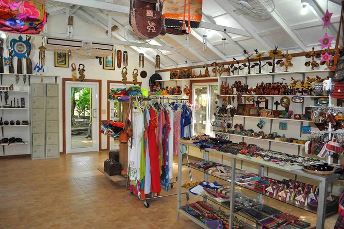 Roatan by Land and Sea - Key Points