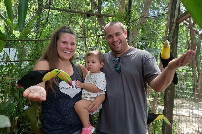 Roatan Highlight City Private Tour & Beach Break - Key Points