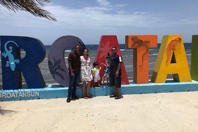Roatan Island Tour & Daniel Johnsons Monkey and Sloth Hangout Tour - Interaction Opportunities