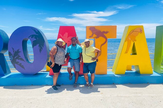 Roatan Jungle Horseback Riding and Beach Daypass - Key Points