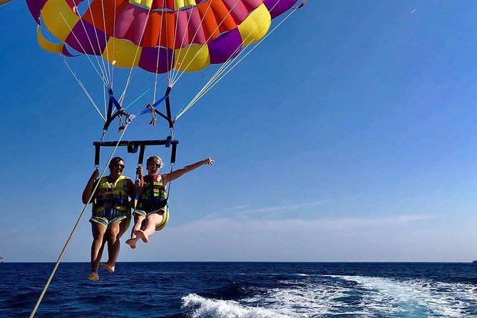 Roatan Parasailing Tour - Pickup and Transportation Details