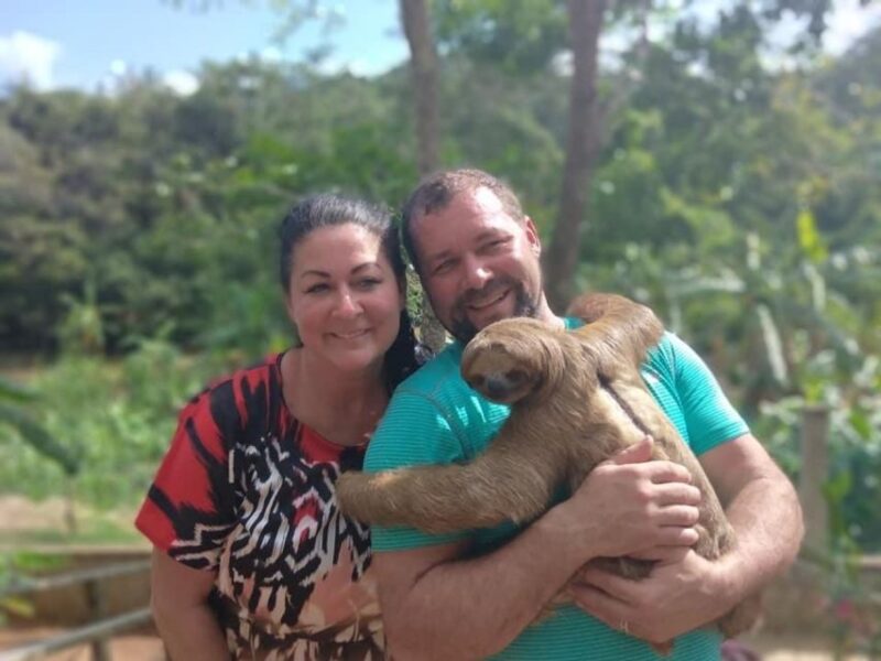 Roatán: Private Monkey and Sloth Sanctuary Tour - Pickup and Meeting Points