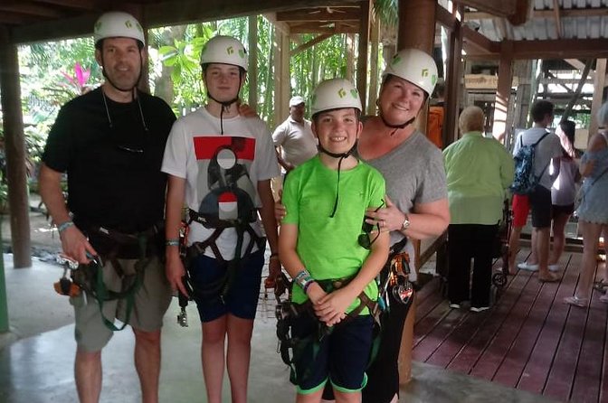 Roatan Zip Line, Monkeys & Sloth, Snorkeling + Chocolate And Rum Tasting - Included in the Tour