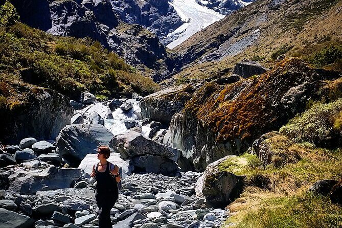 Rob Roy Glacier Guided Walk - Guides Make the Difference
