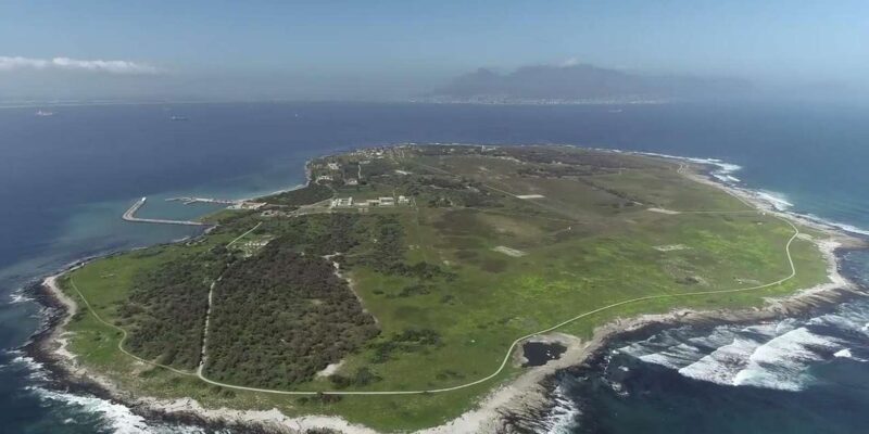 Robben Island and Long Walk To Freedom Historical Day Tour - Transportation and Accessibility