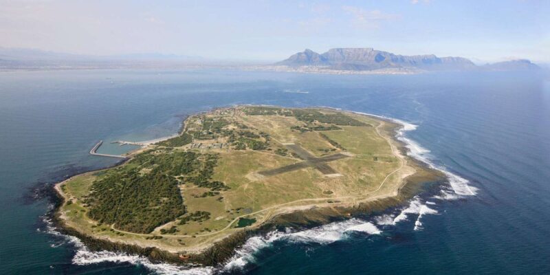 Robben Island and Table Mountain Full-Day Tour in Cape Town - Itinerary Details