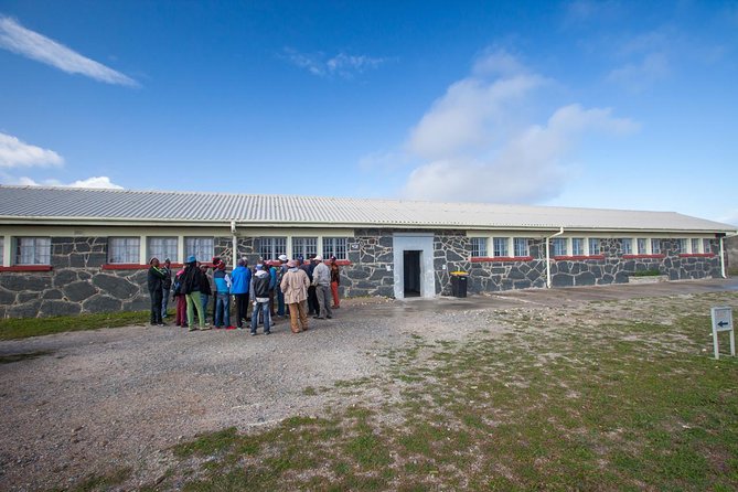 Robben Island & City Stops.We Confirm Tickets by 8h00 Am Next Day - Pickup Details