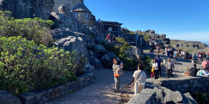 Robben Island Tour & Table Mountain Guided Tour - Table Mountain Guided Tour