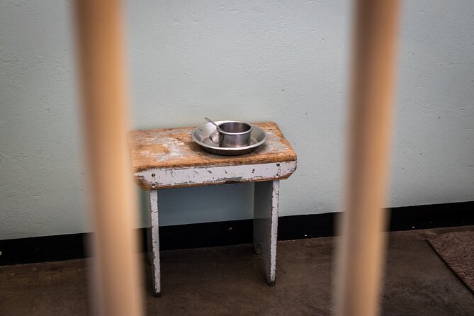 Robben Island Tour & Table Mountain Guided Tour - Robben Island Historical Site Highlights