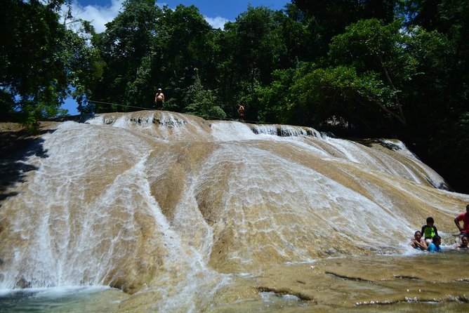 Roberto Barrios Waterfalls - Frequently Asked Questions