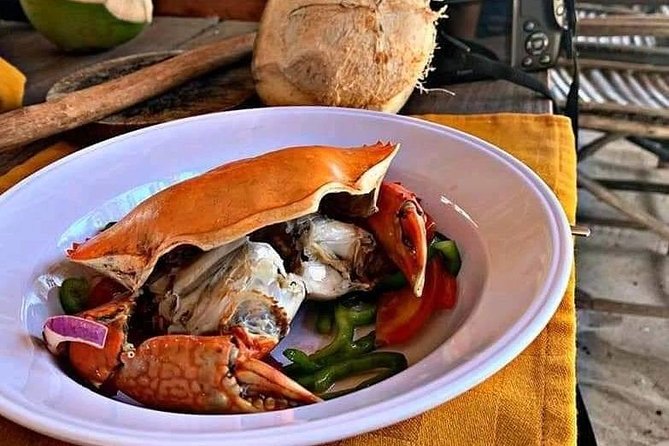 Robinson Island and Marafa Hells Kitchen - Local Market Exploration