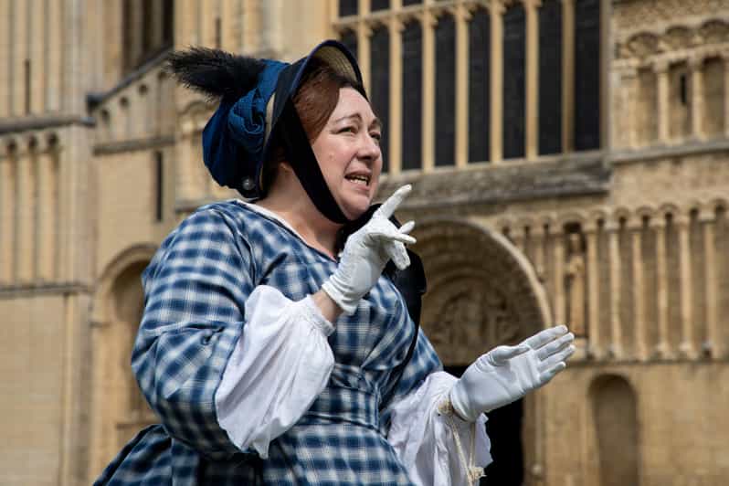 Rochester, Kent: Costumed Guided Tour - Historical Context