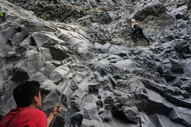 Rock Climbing | Climbing | in Holy Water Baths | Natural Walls - Key Points